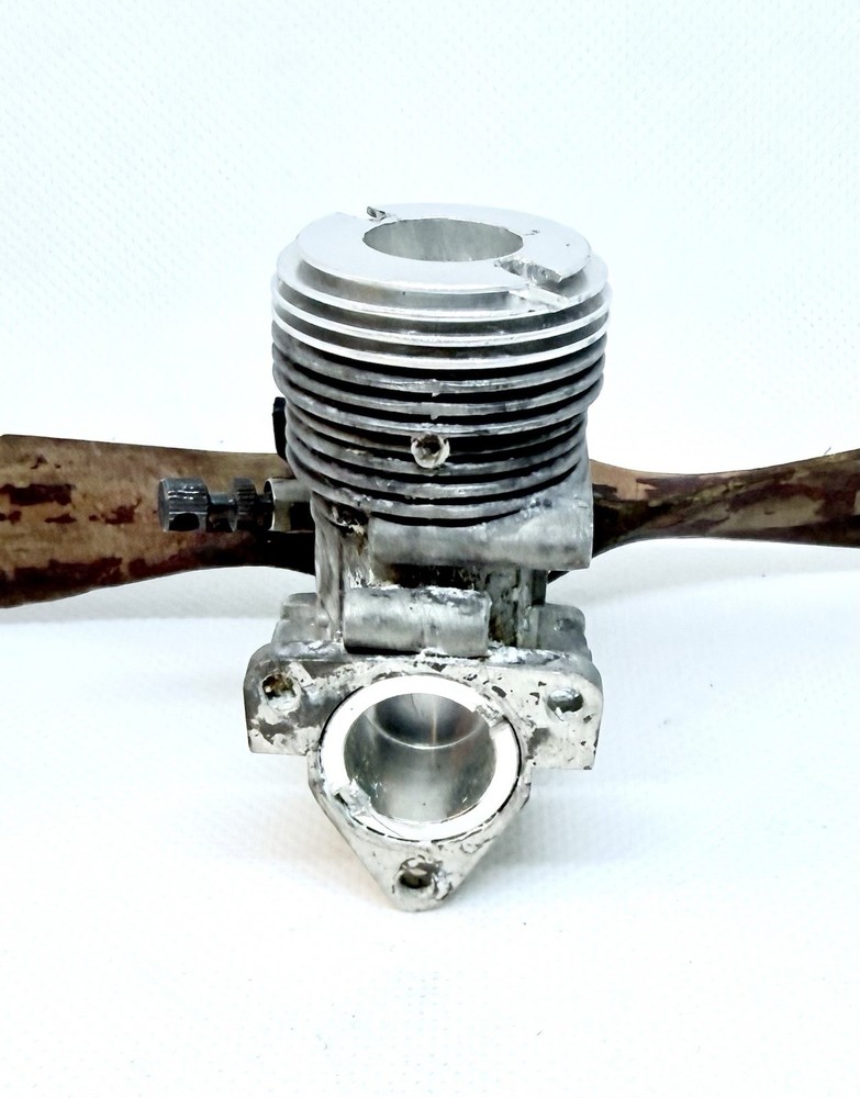 Vintage RC Airplane Engine GP 7