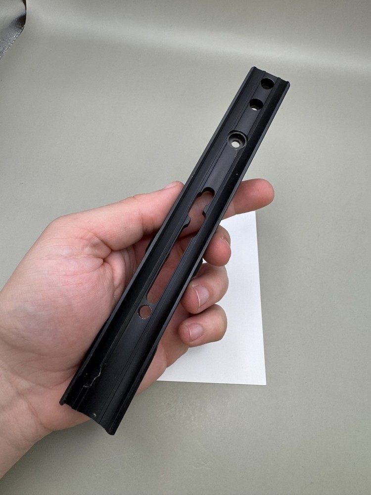 AGD Automag ULE Rail Black