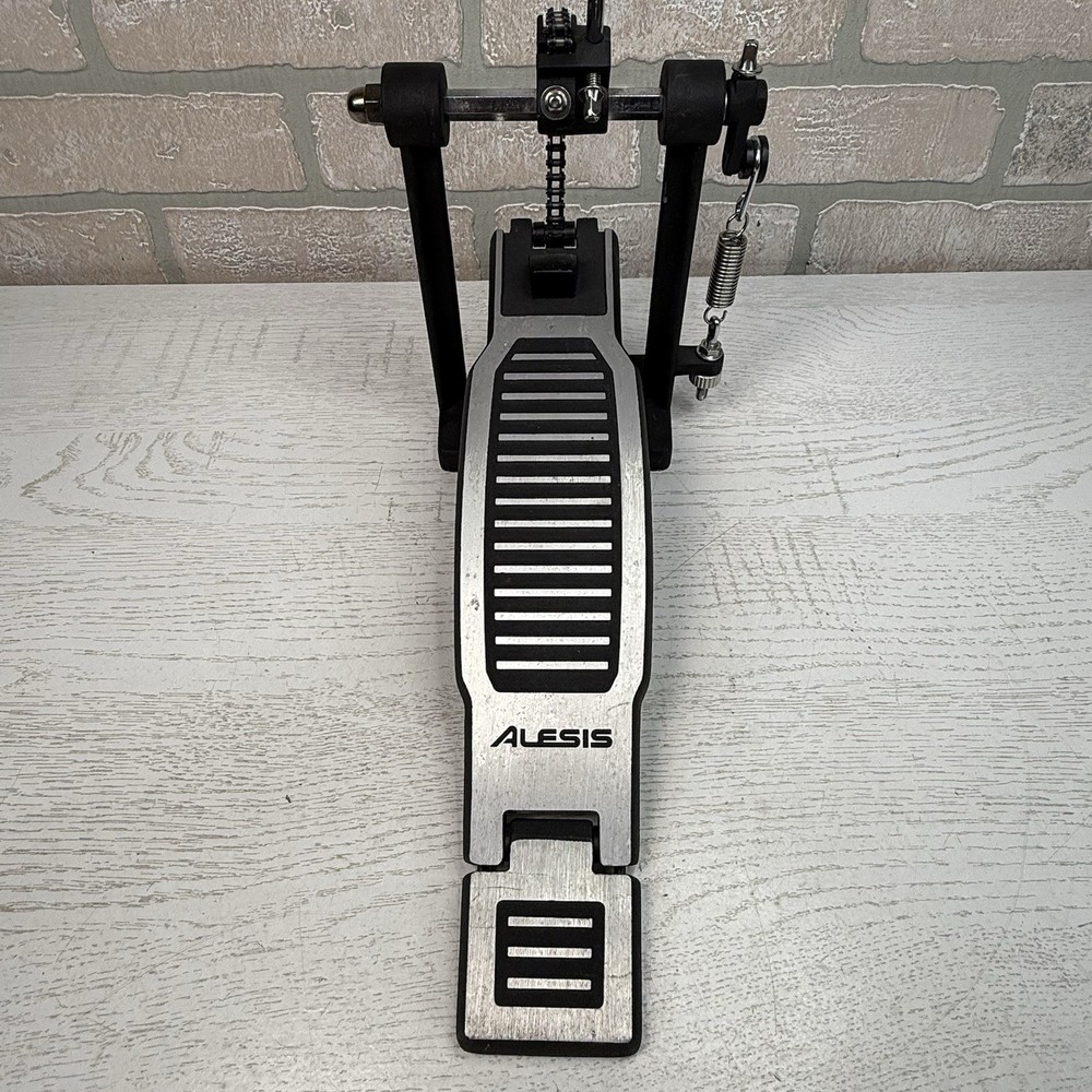 Alesis Single Chain Kick Drum Pedal *READ*