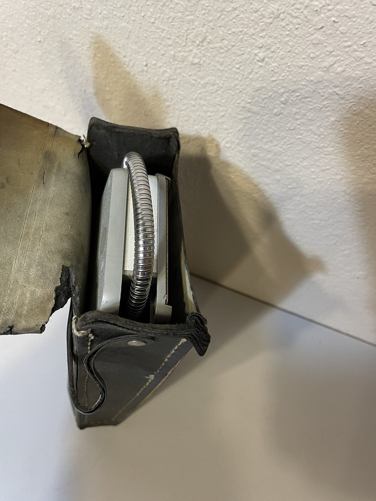 Tif 5000 Leak Detector Device w/ Leather Case AS/IS