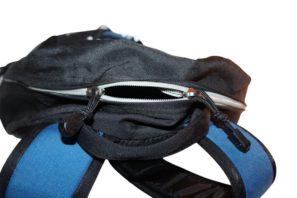 Vintage North Face Mopack Backpack Black & Blue Adjustable Straps & Side Pockets