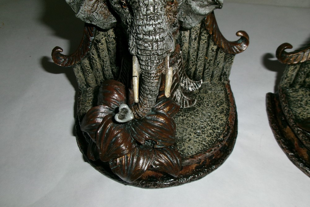Elephant Head Book Ends set
