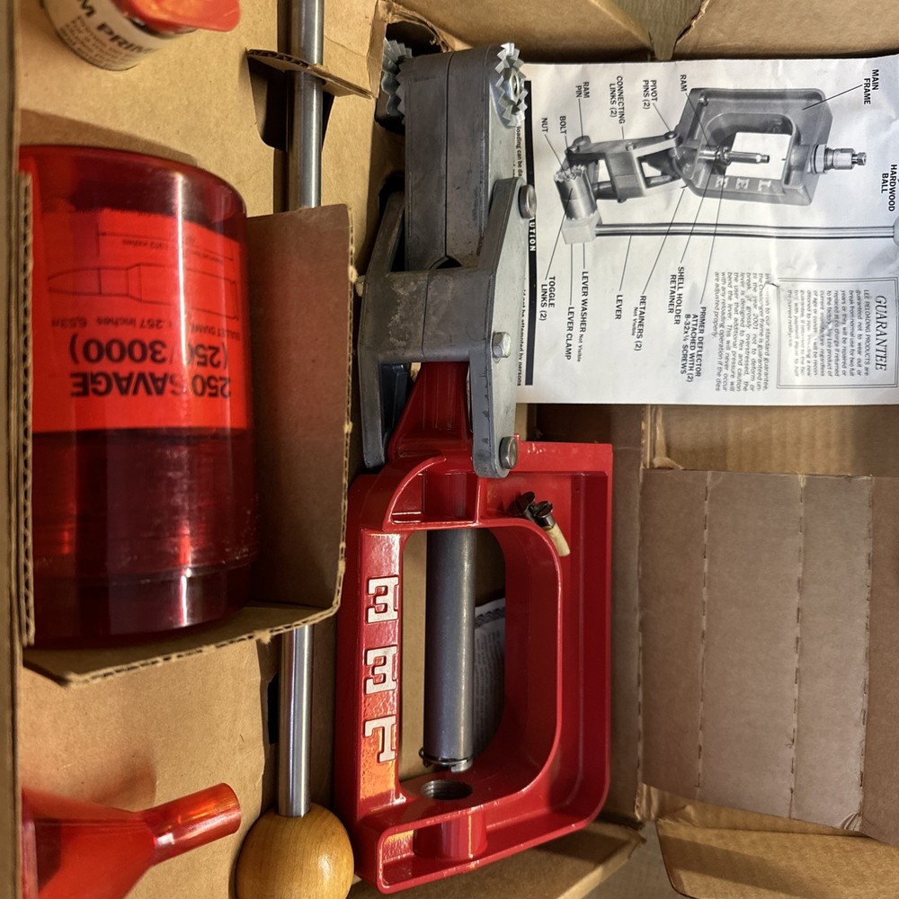 Lee 2001 Challenger reloading tool kit