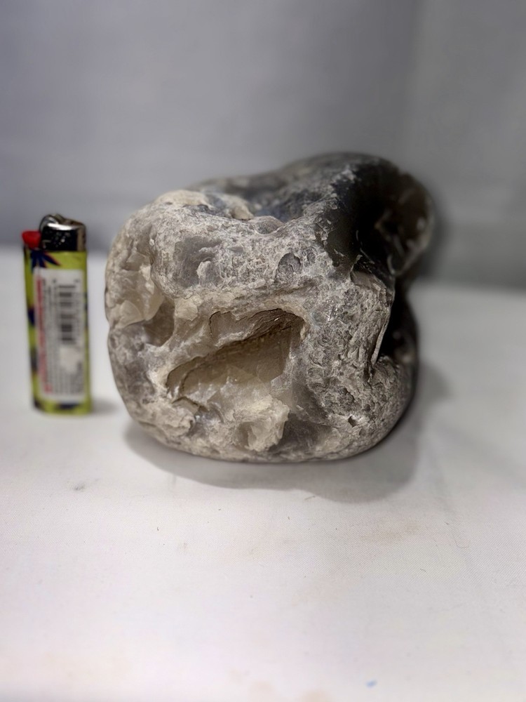 Massive Yellowstone River Agate