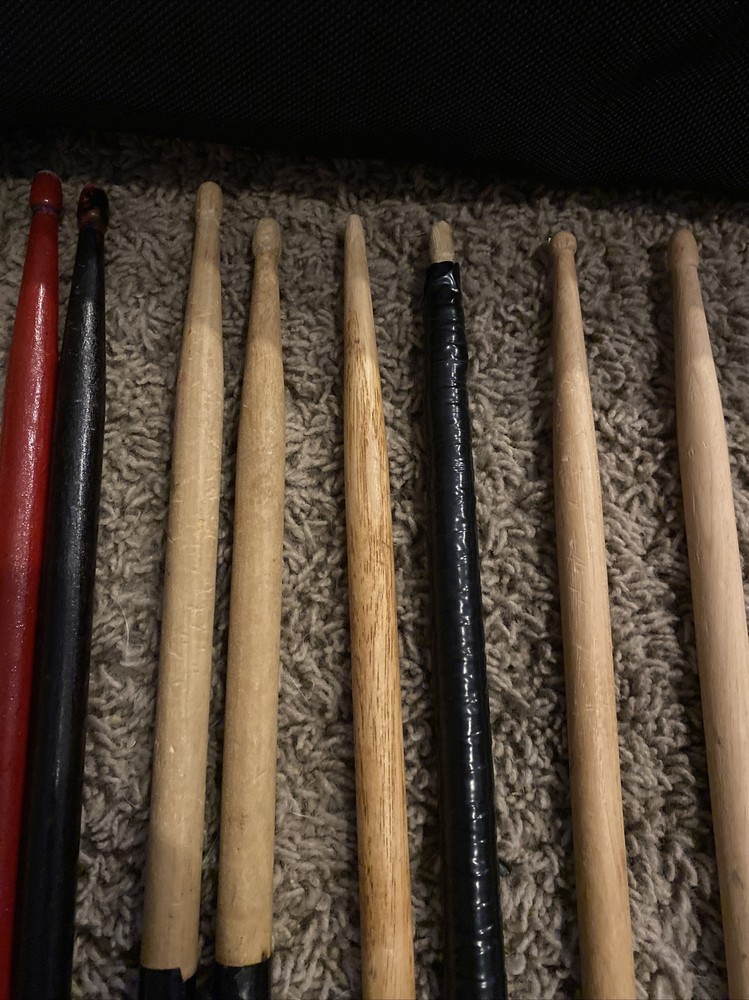 drum stick bag with Various Drumsticks