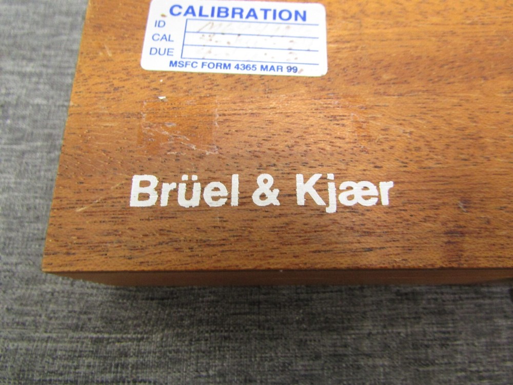 Bruel & Kjaer Microphone Preamplifier 2633