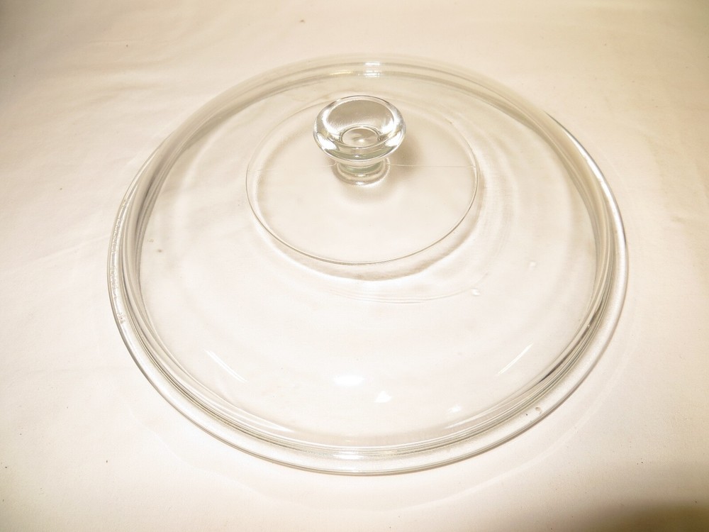 Pyrex 624C Casserole Clear Lid with Knob - 8.75" Wide