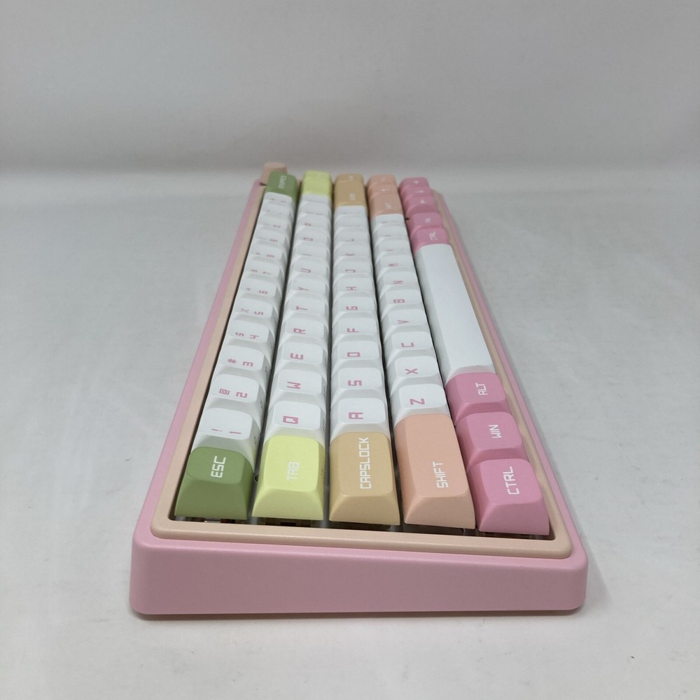 Dustsilver D66 Wireless Mechanical Keyboard Peach