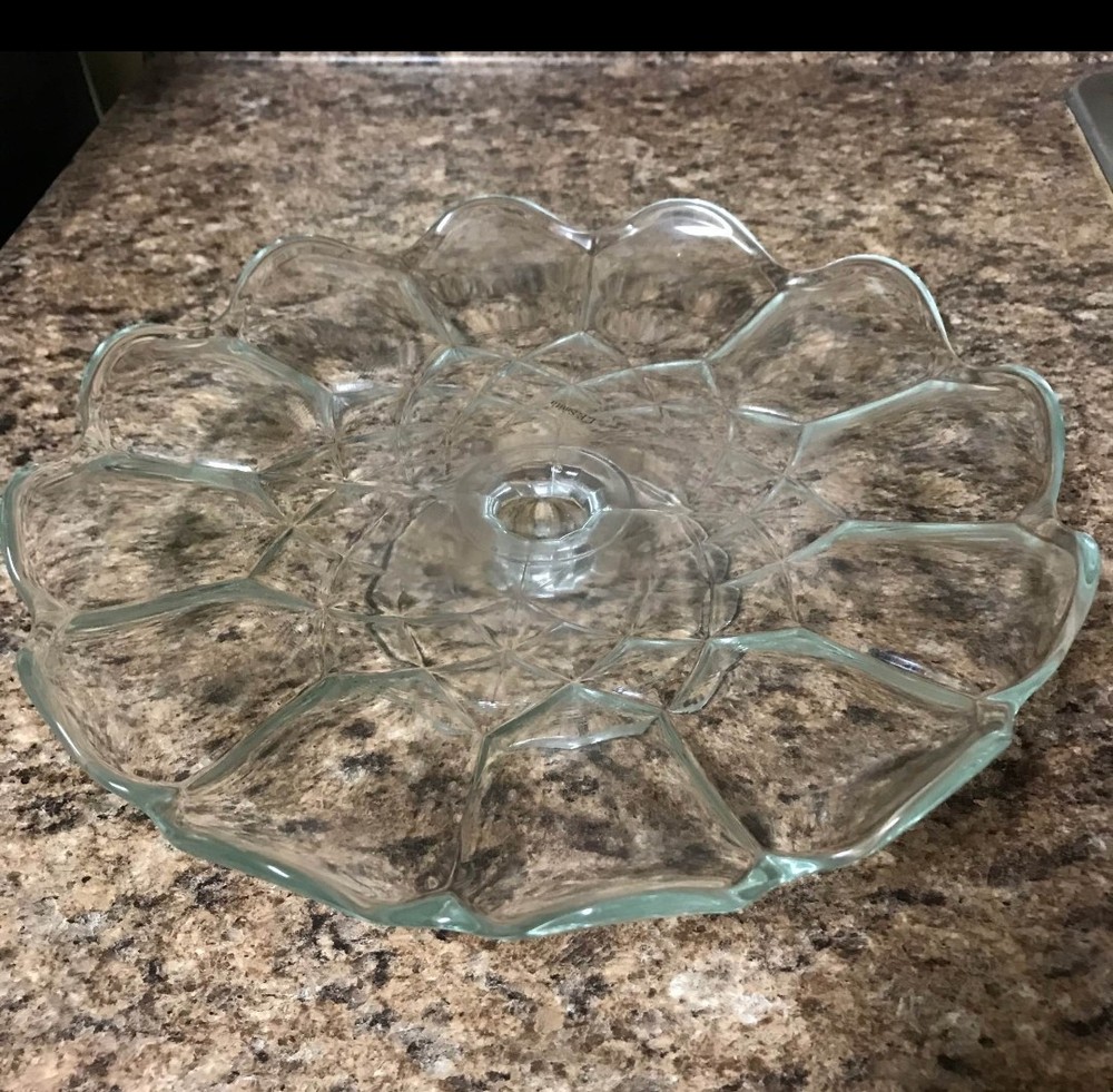 L. E. Smith clear crystal pedestal cake stand 11 3/4” diameter