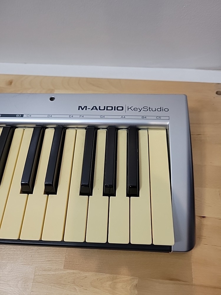 M-Audio KeyStudio Keyboard Studio (ML03-00295)