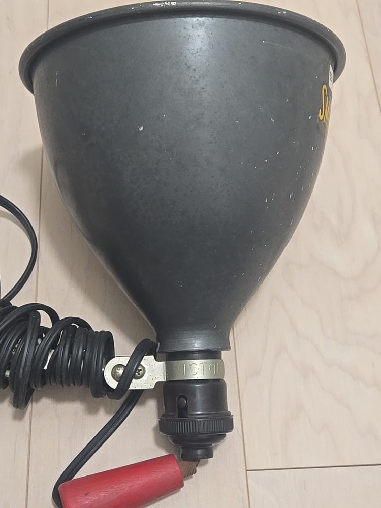 Vintage Smith Victor Light Reflector 7 1/2" Diameter Tested