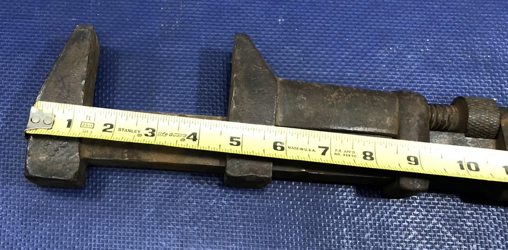 Coes Adjustable Wrench 21'' Vintage pipe monkey knife handle