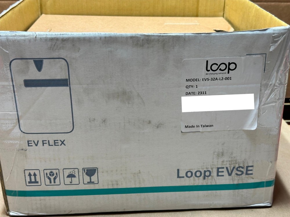 Loop EV-Flex Electric Vehicle 32A Level 2 Networked Charging Charger Station