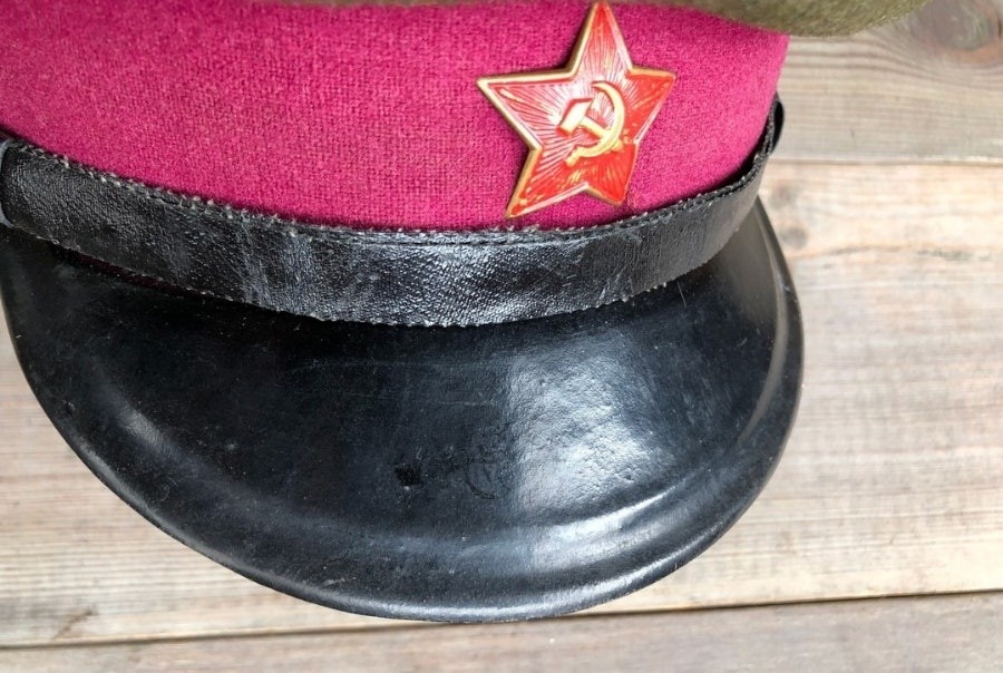 Soviet Russian Infantry visor cap 1947, Made by GERMAN MAKER "EREL", BERLIN