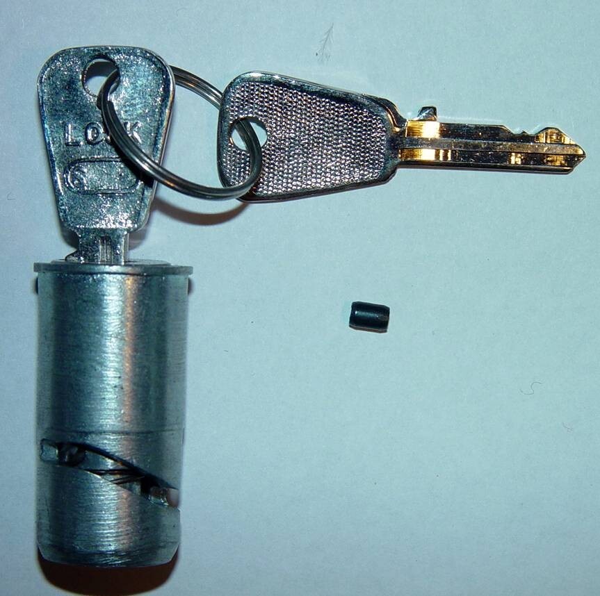 I968-77 Norton Commando STEERING LOCK and ROLL PIN, UK