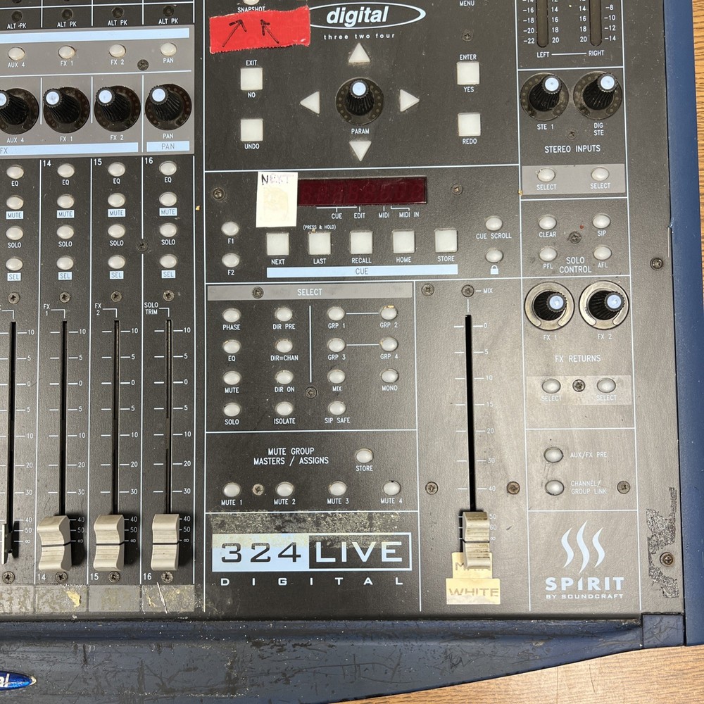 Soundcraft 324 Live Digital Mixing Console