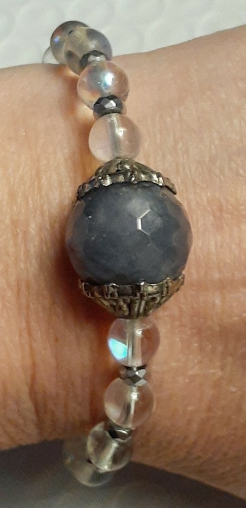 Artisan blue agate rock crystal hematite toggle bracelet size Average