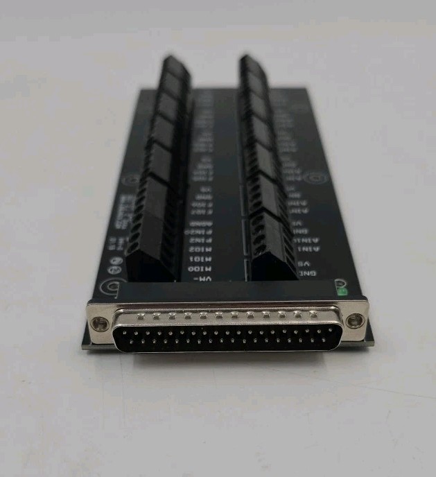 LabJack Cb37 Terminal Board Rev 2.1 C 2006