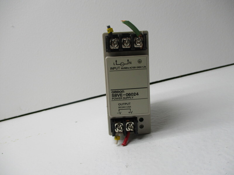 OMRON S8VE-06024 UNMP