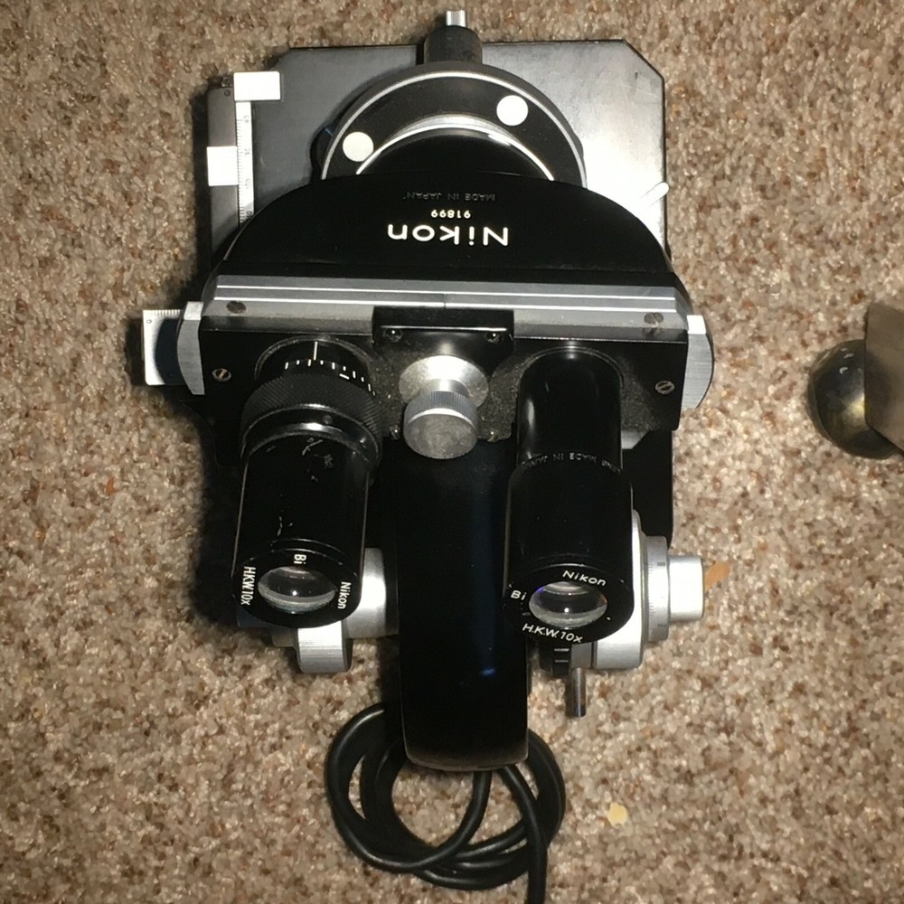 Stereo Nikon microscope