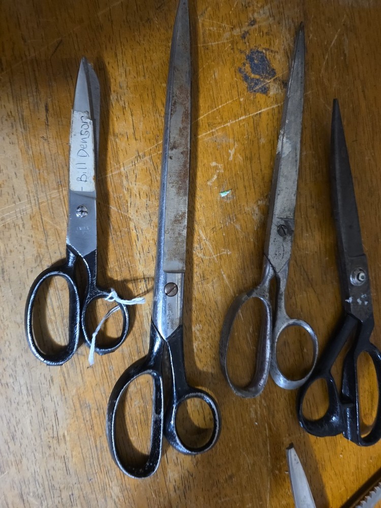 vintage  scissors lot