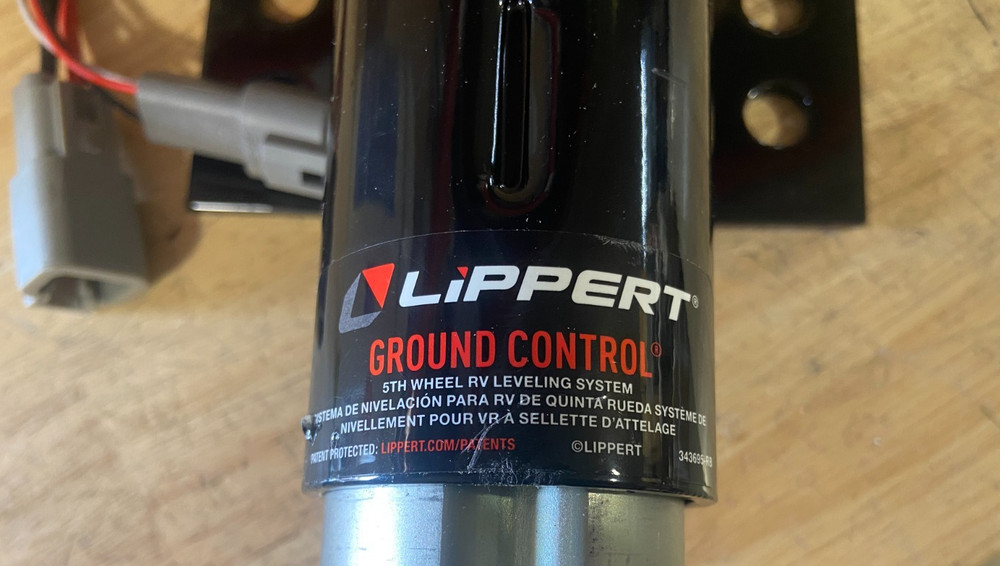 Lippert Ground Control 5th Wheel RV Self Leveling System 343695-RB Leg