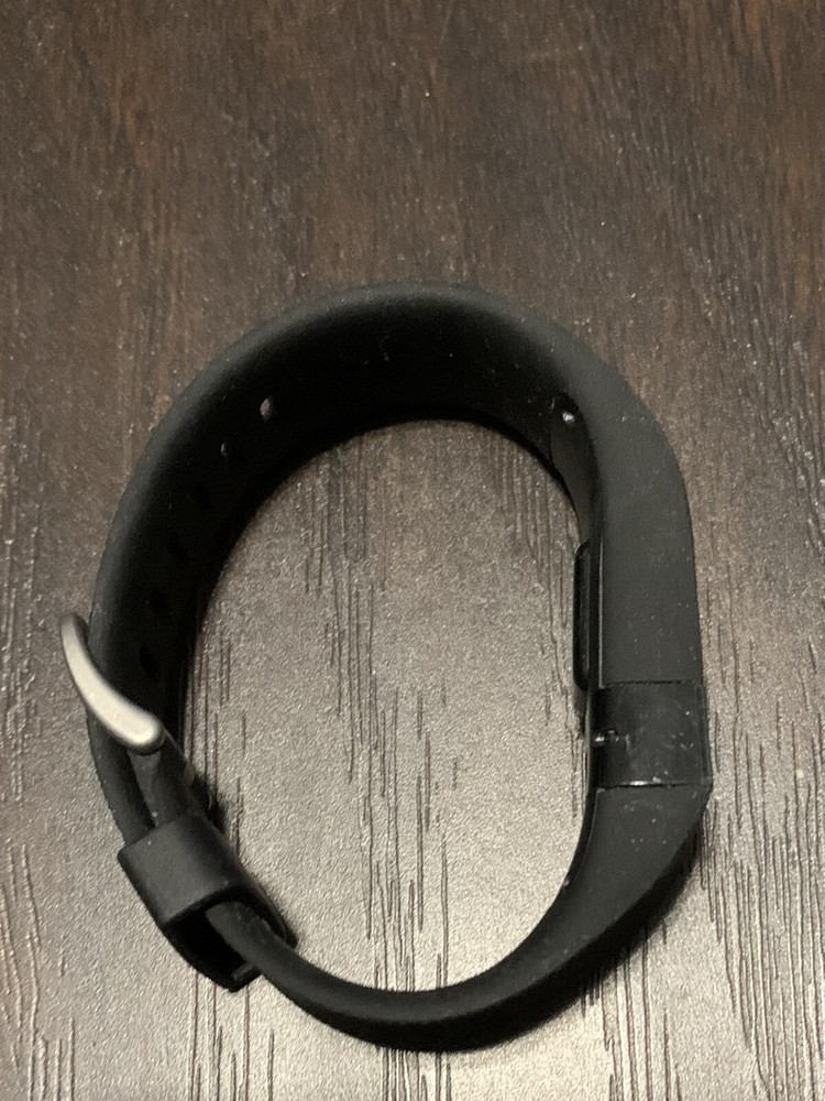 FITBIT 405 Black Activity Tracker Size Small X 2 Only 1 Charger