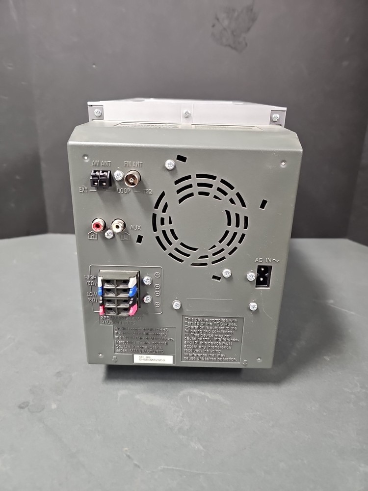 Panasonic SA-PM313 Bi Amp CD 140W Stereo System with Remote-see Description