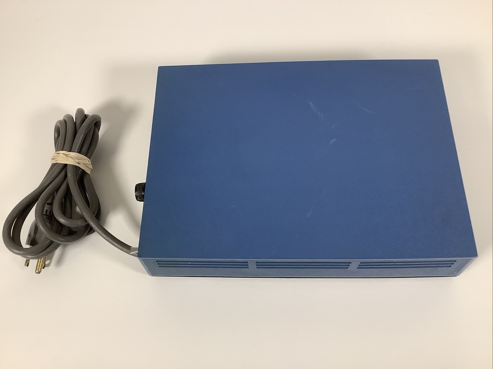 Motorola Universal Data Systems 801 A/C Modem - Powers Up - No Further Testing -