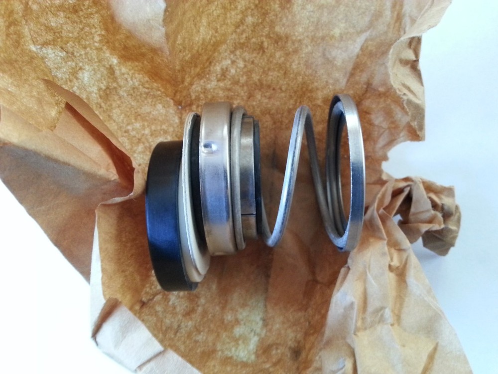 John Crane Seal Assembly B01838 No box