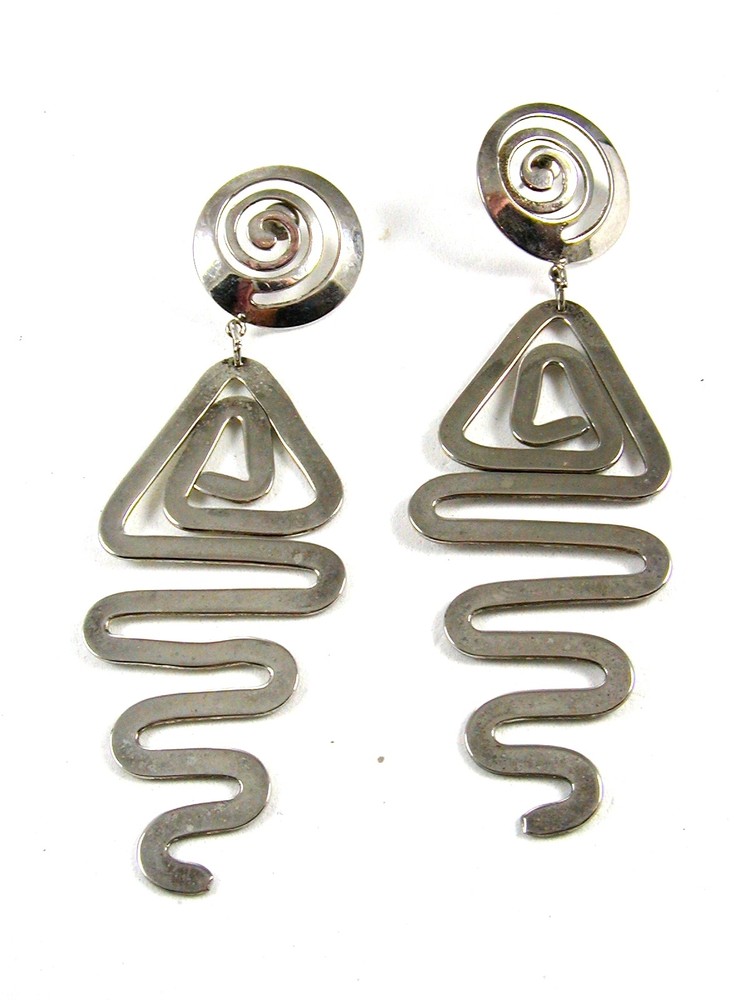 Silvertone Dangley Pierce Earrings 72414
