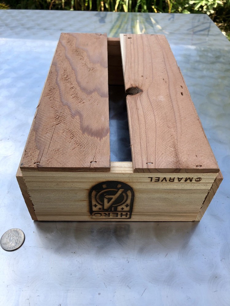 rare marvel comics wooden display box Marvel Hero