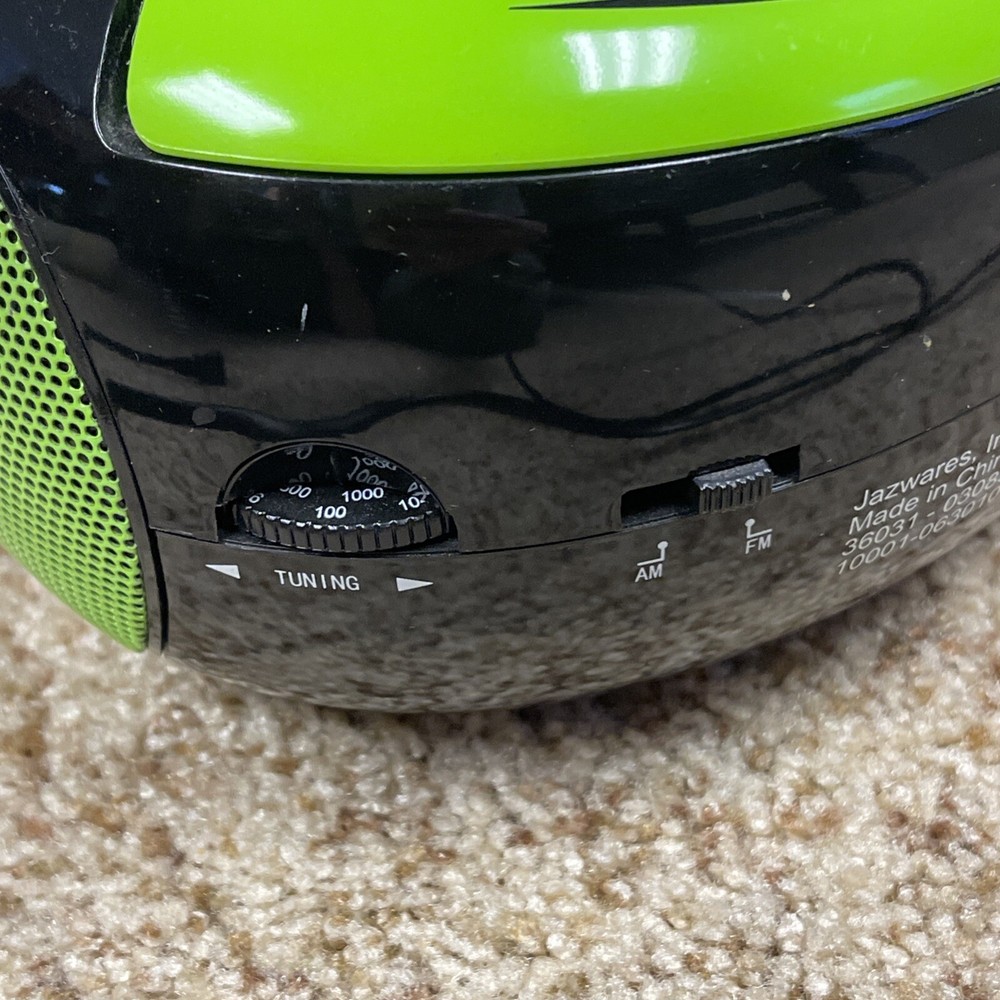 Ben 10 Radio/CD Player Rare