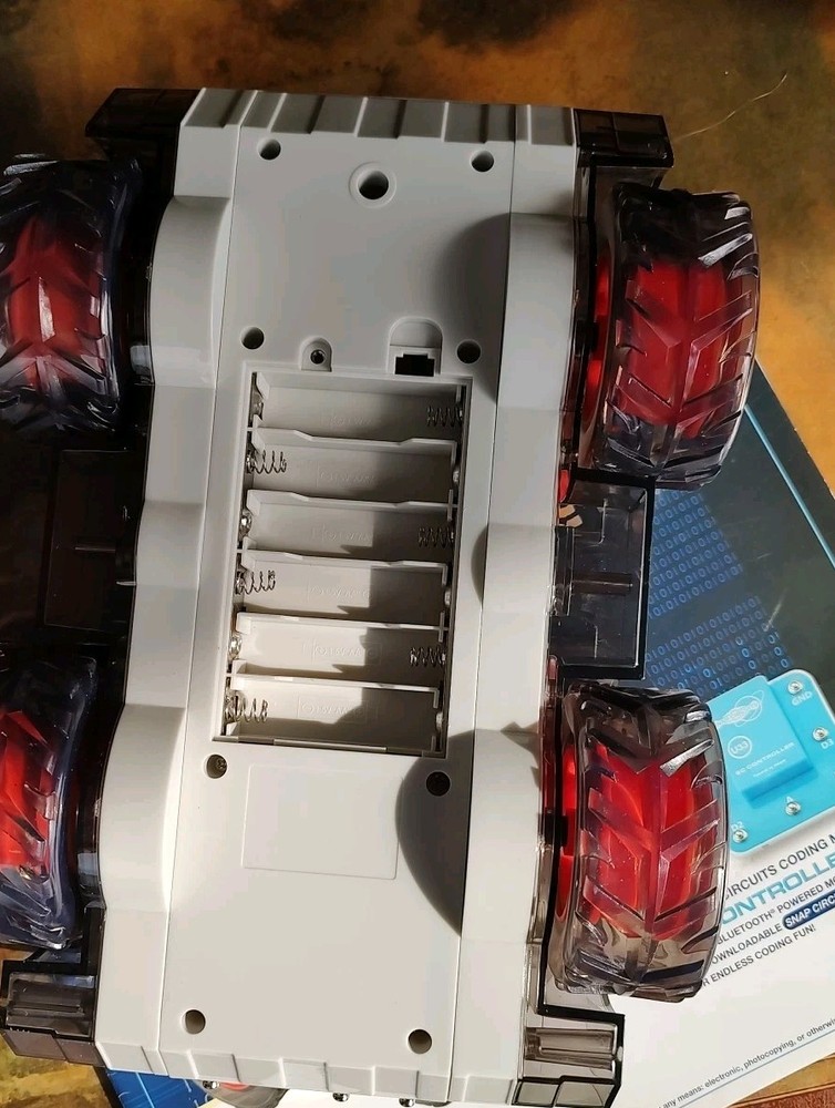 Snap Circuits RC Rover