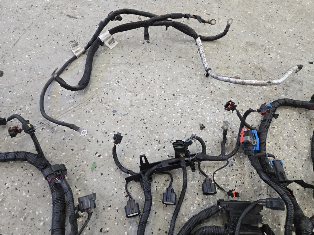 2017 CHEVROLET TRAVERSE Engine Wire Harness