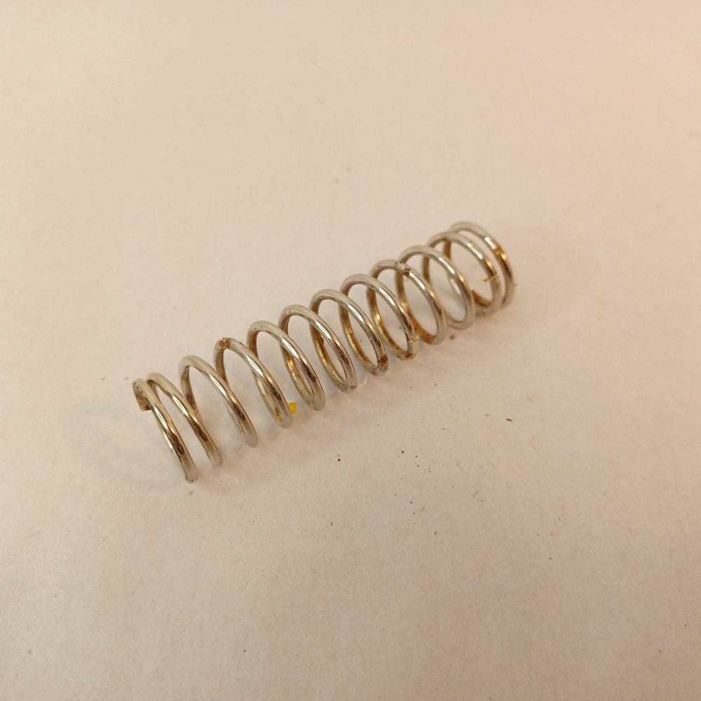 Back to Basics 220 Food Strainer Replacement Spring Only