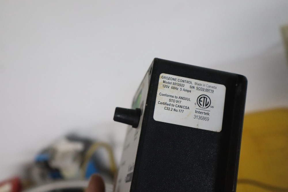 Grozone Control CO2 Controller The Simple One Series Titan Sensor 8012022 Tested