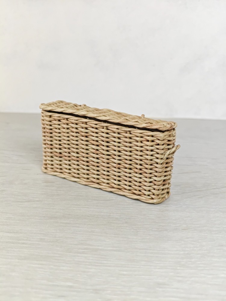 1:12 dollhouse wicker oversized rectangular narrow storage lidded basket