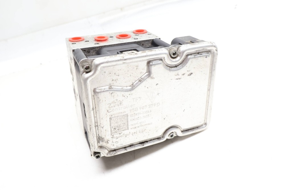 2015-2017 PORSCHE MACAN - ABS PUMP / Module UNIT 95B614517D