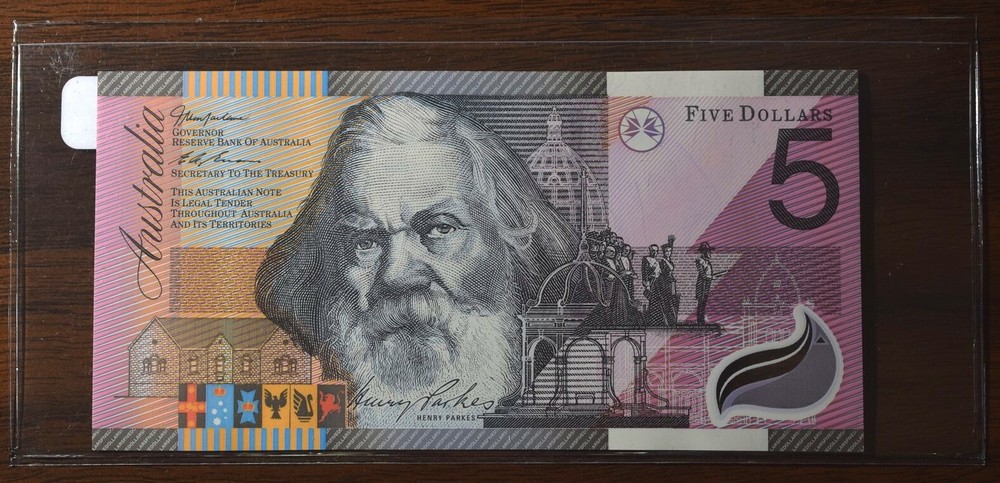 Australia $5 - UNC - CAT $25