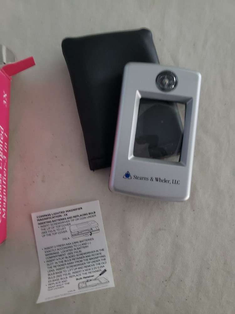 3X Lighted Pocket Magnifier with Compass NEW