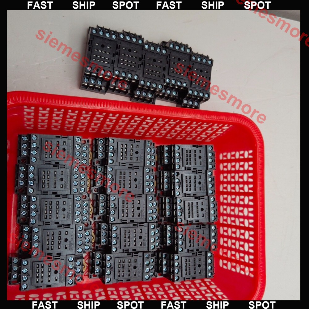 10 PCS New Omron PYFZ-14-E Relay Base