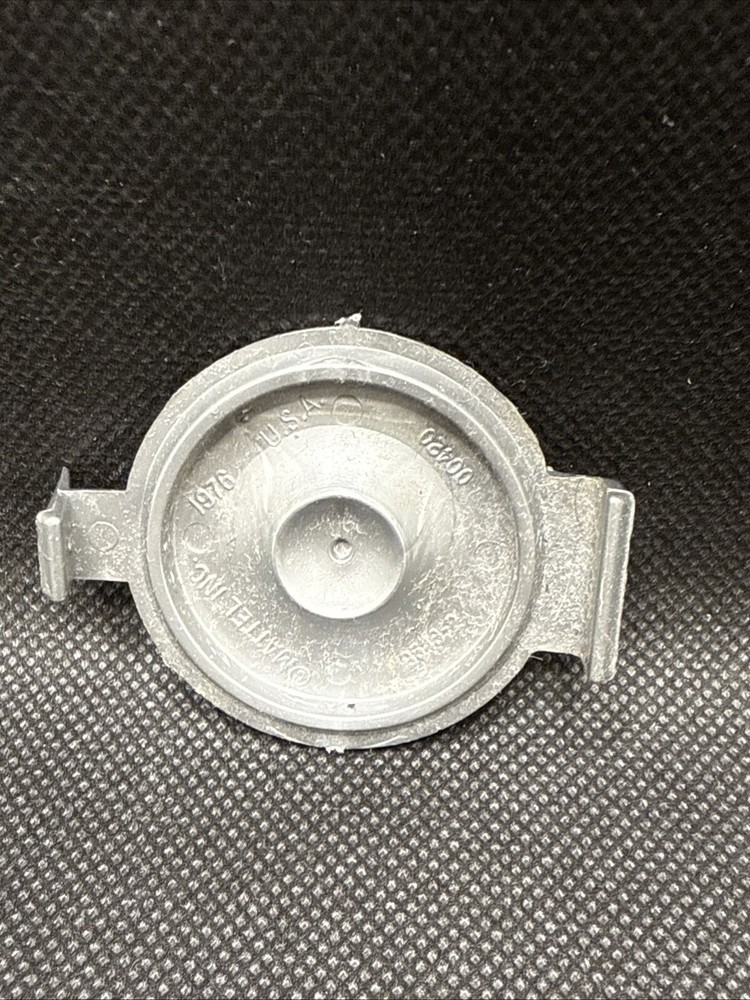 SPACE 1999 EAGLE ONE MATTEL ESCAPE HATCH
