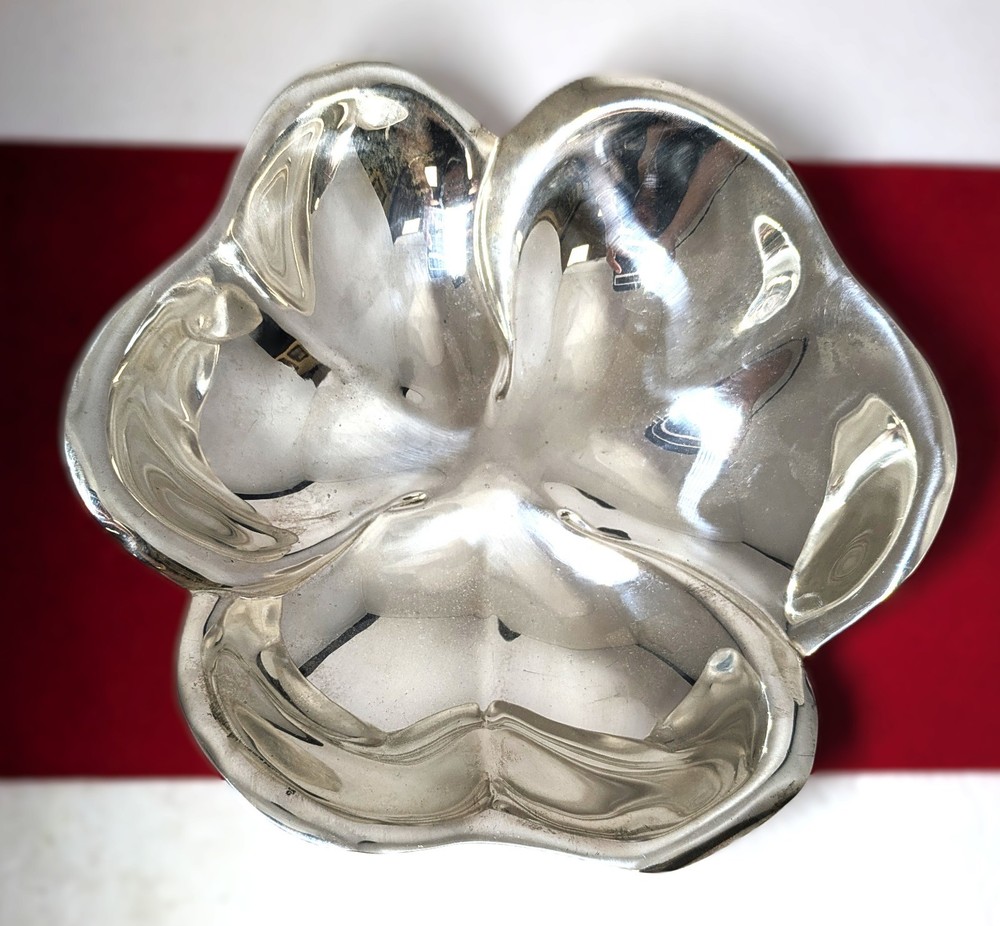 Reed &Barton Sterling Silver Footed Serving Bowl, 8-1/2'' Diameter