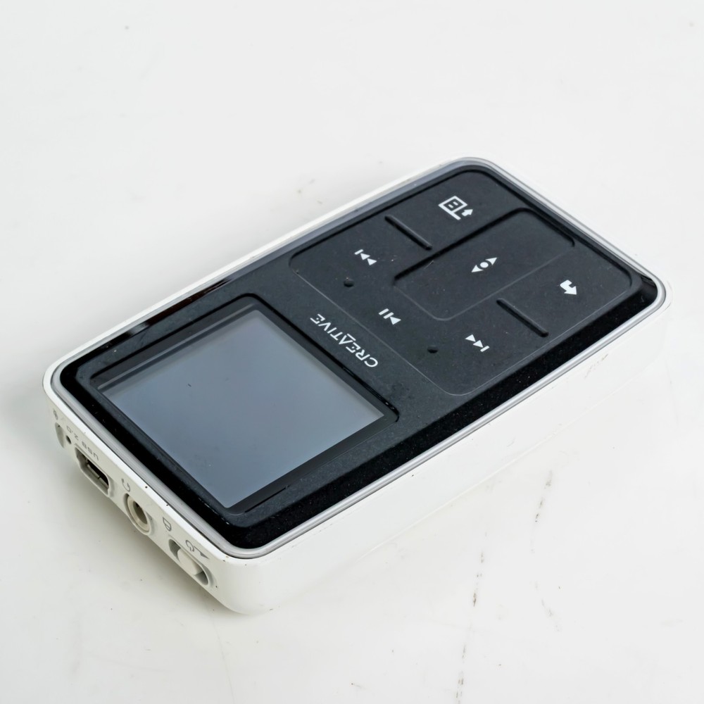 Creative ZEN MicroPhoto (4GB) MP3 Player & Photo Viewer - LCD Doesn't Work