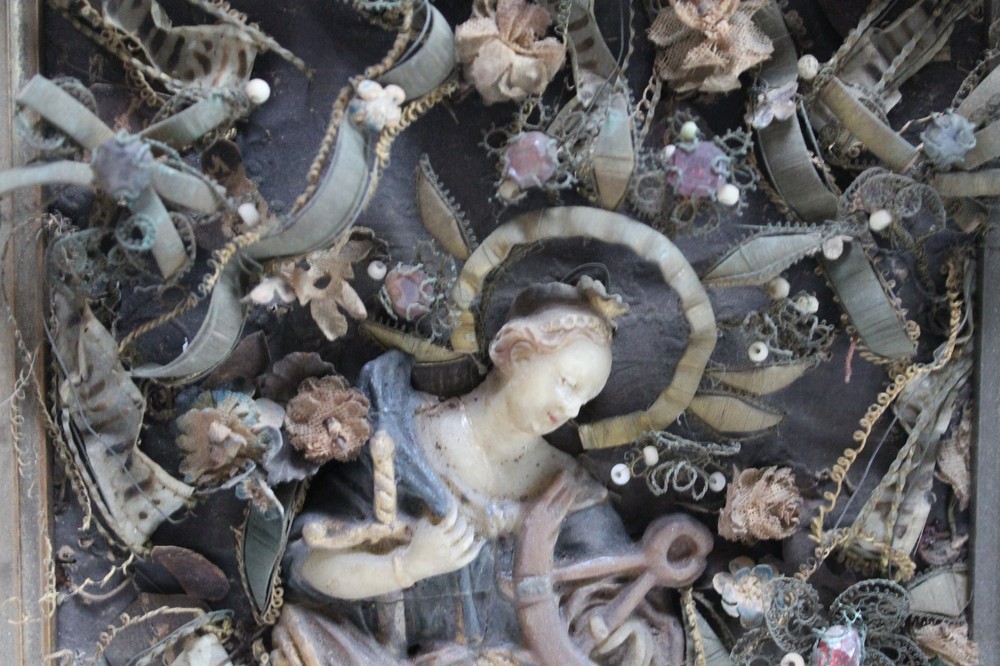 VICTORIAN WAX ICON