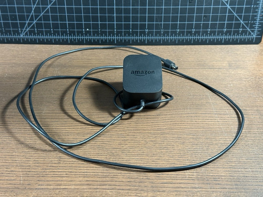 Preowned Amazon Echo Show 8 First Generation (See Photos For Condition)