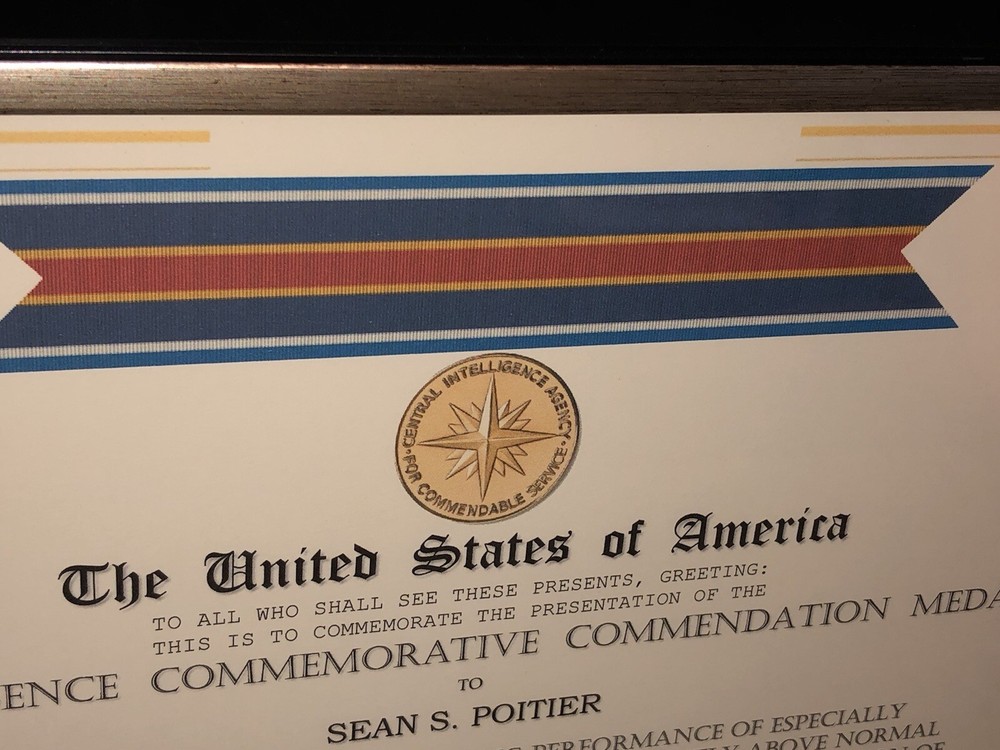 CIA - INTELLIGENCE COMMENDATION COMMEMORATIVE MEDAL CERTIFICATE Type-1