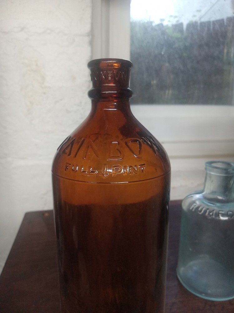 ATQ AMBER BOTTLE EMB. RAINBOW EX DISPLAY