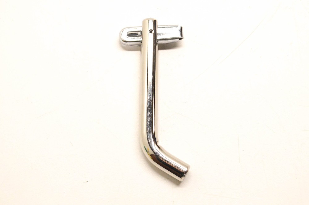 Curt 23581 Lockable Swivel Pin NOS